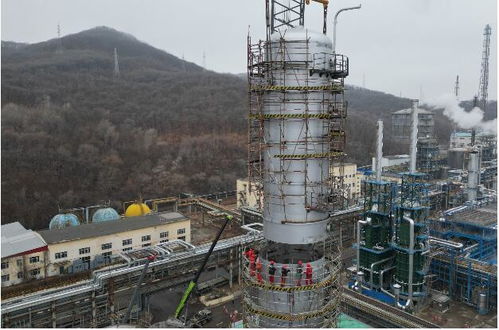 吉林石化转型升级项目关键设备安装完成 一号常减压装置常压塔与LNG低温常压储罐双双告捷